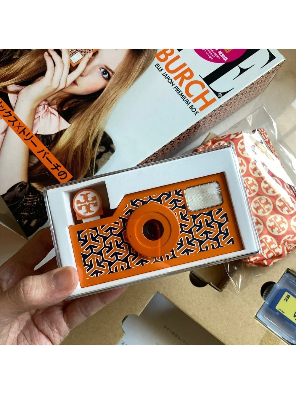Tory Burch Qlix Toy Digital Camera Compact Elle Japan Magazine Set Limited